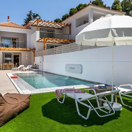 Luxury * Agnontas